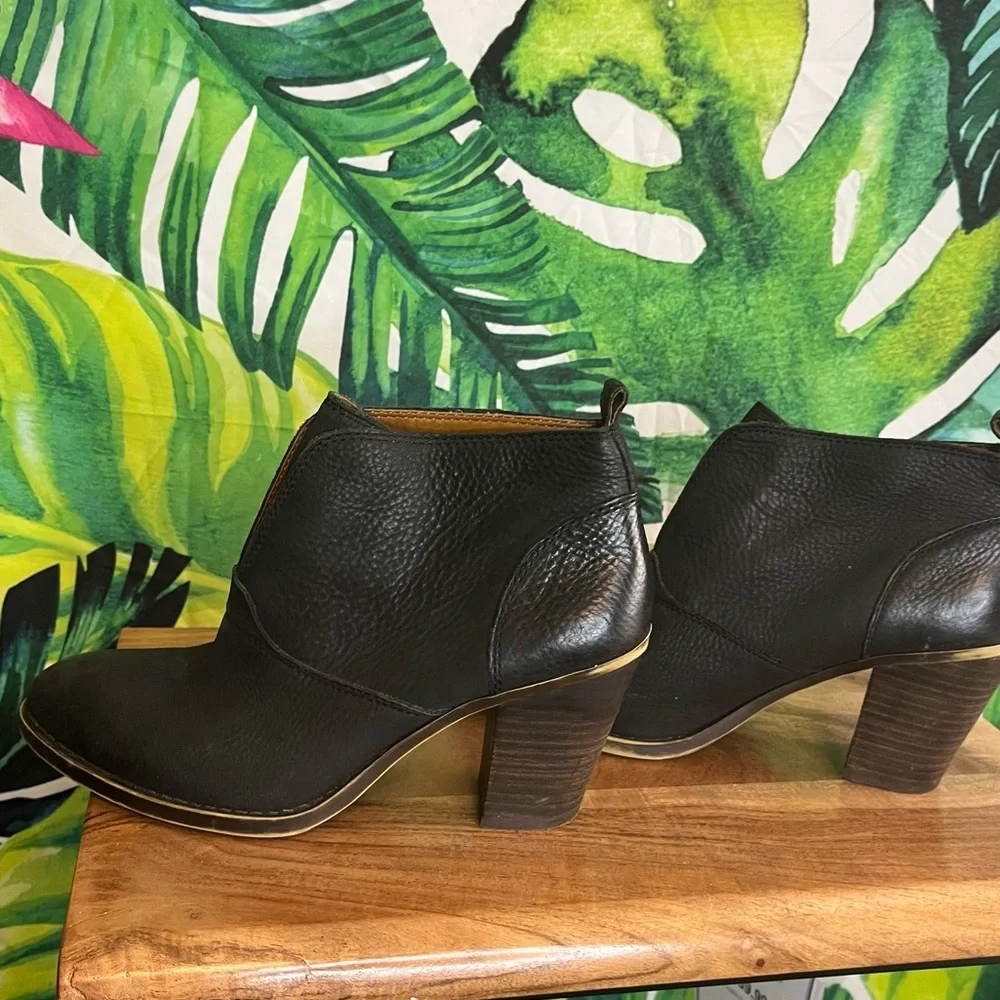 Lucky Brand 7.5 Black Brown Leather Chunky Heel Casual Fall Winter Booties